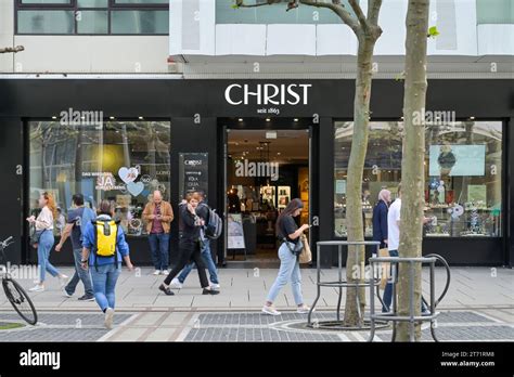 christ shop frankfurt zeil